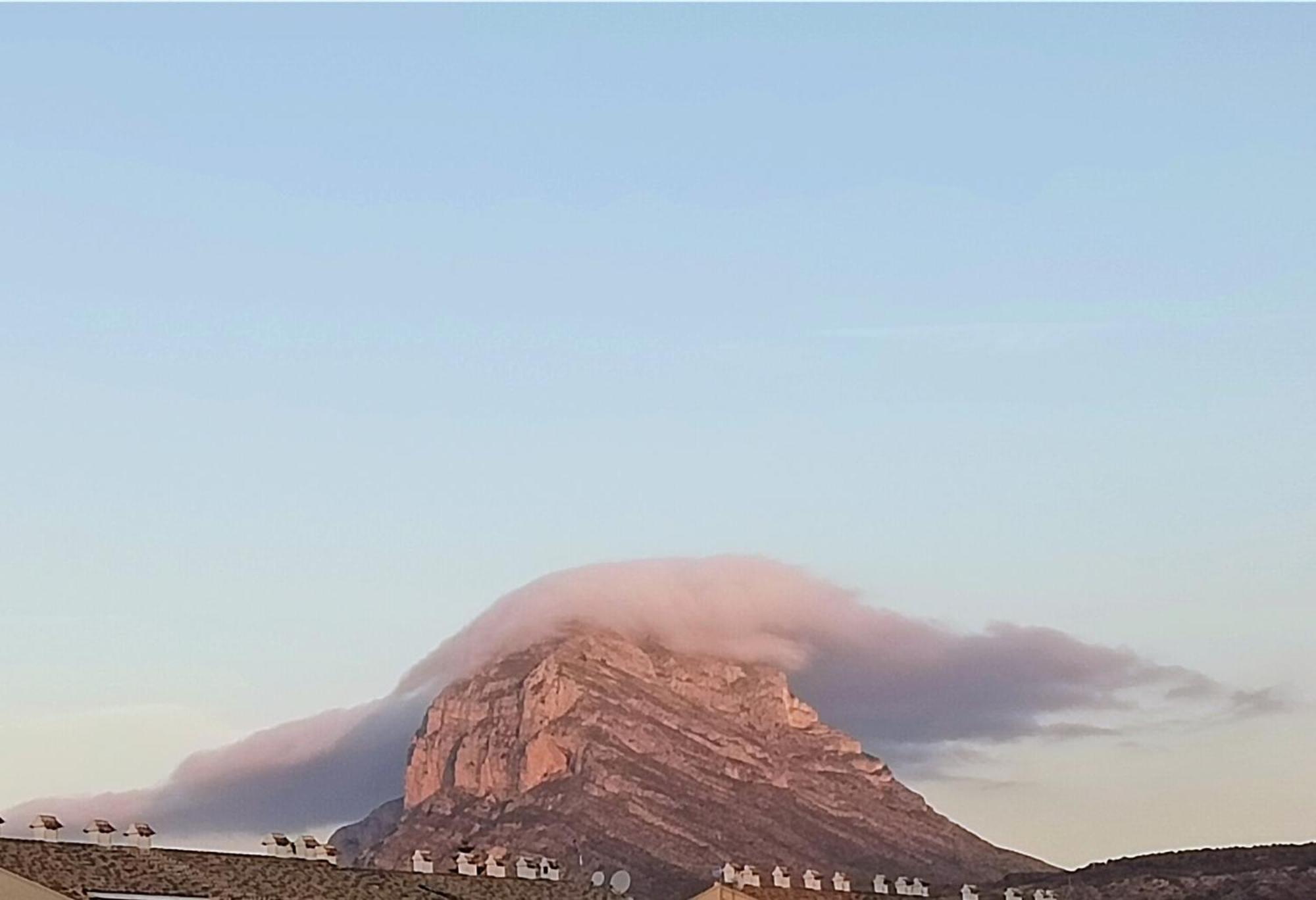 Apartamento, Vistas Al Mar, A 3 Minutos De La Playa Caminando Xabia Bagian luar foto